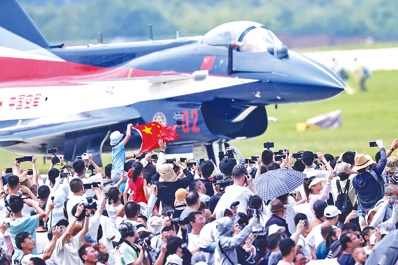 男插到女逼太紧的网站长春航空展迎来首个公众日